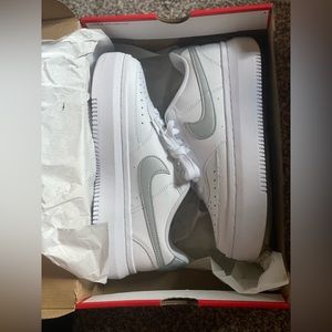 Nike court vision ALTA LTR